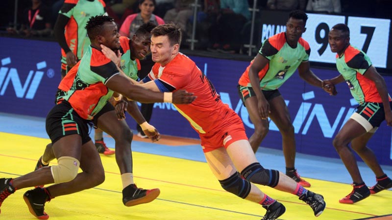Kenya edge Poland 54-48