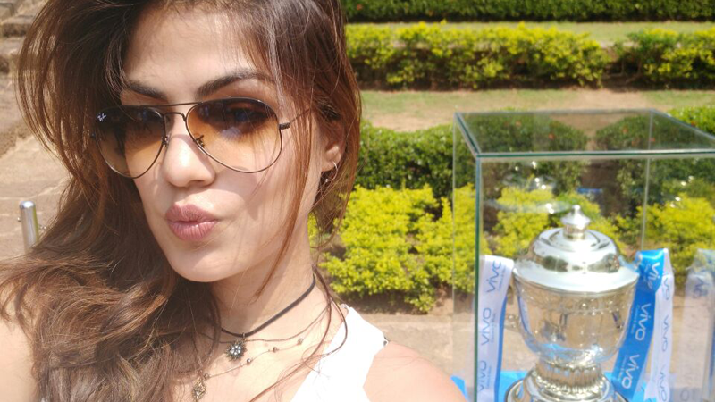 VIVOIPL 2017 Trophy Tourmesmerizes